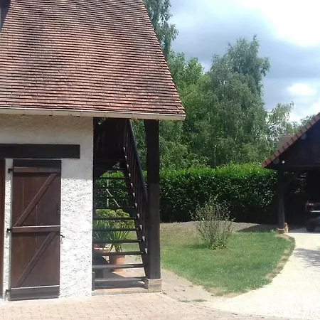 à L'orée Du Bed and breakfast Bois-Jerome-Saint-Ouen