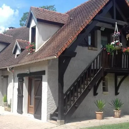 A L'oree Du Nocleg ze śniadaniem 3*