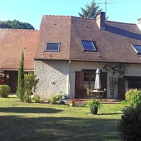 A L'oree Du Bois-Jerome-Saint-Ouen